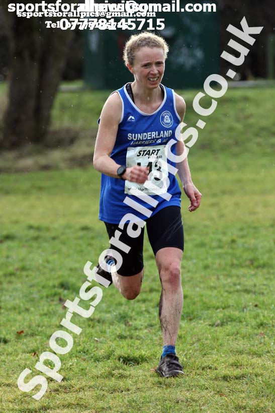 Womens 35s and over and mens 65 and over, 2018 North Eastern Masters, Darlington. Photo: David T. Hewitson/Sports for All Pics